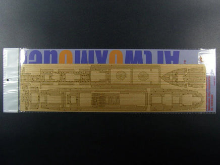 1/350 Artwox IJN Submarine Depot Ship Heian Maru Wood Deck 10085