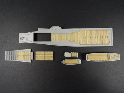 1/350 Artwox Imperail Japanese Navy Transport No 101 Class Wood Deck 10105