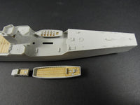 1/350 Artwox Imperail Japanese Navy Transport No 101 Class Wood Deck 10105
