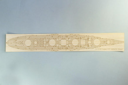 1/350 Artwox Russian WWI Battleship Gangut Wood Deck 10133