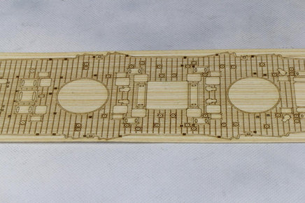 1/350 Artwox Russian WWI Battleship Gangut Wood Deck 10133