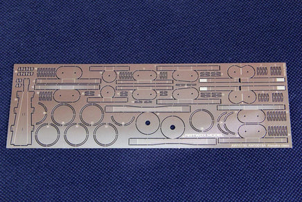 1/350 Artwox USS Alaska CB-1 Wood Deck 10139