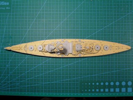 1/700 Artwox DKM Bismarck 1941 Wood Deck 20007