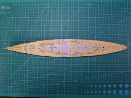 1/700 Artwox DKM Tirpitz 1944 Wood Deck 20008