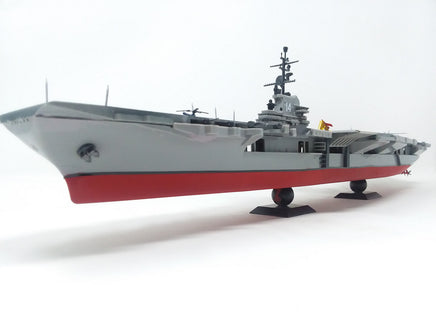 1/500 Atlantis Models USS Ticonderoga CV-14 Aircraft Carrier - 611