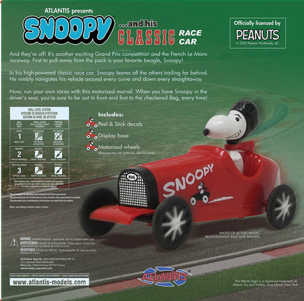 Atlantis Models Snoopy and his Classic Race Car Motorized Snap - 6894