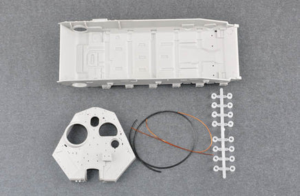 1/35 Trumpeter Russian T-90A MBT - 05562