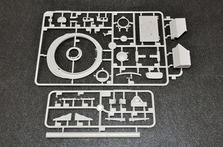 1/35 Trumpeter Soviet T-10A Heavy Tank - 05547