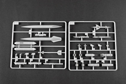 1/48 Trumpeter JJ-7 Trainer - 02824 - MPM Hobbies