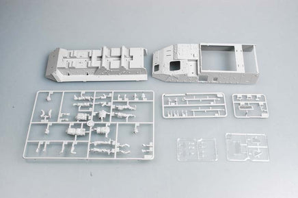 1/35 Trumpeter United State Army M1131 Stryker FSV - 398