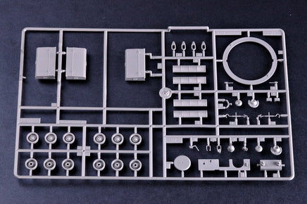 1/35 Trumpeter Russian KV-1‘s Ehkranami - 357