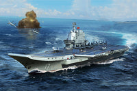 1/700 Trumpeter PLA Navy Type 002 Aircraft Carrier - 06725