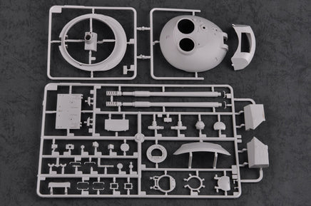 1/35 Trumpeter Soviet T-10M Heavy Tank - 05546