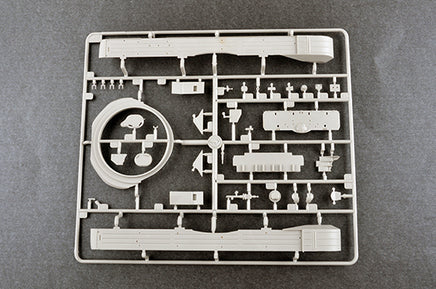 1/35 Trumpeter Russian T-72A Mod 1983 MBT - 09547