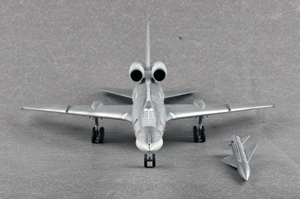 1/72 Trumpeter Soviet Tu-22 "Blinder" Tactical Bomber - 01695