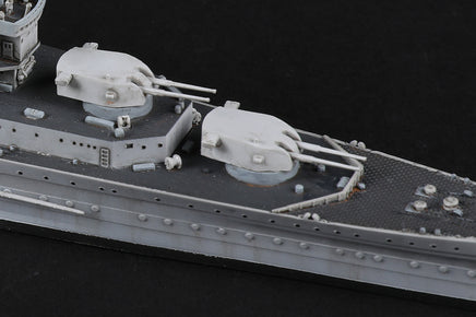 1/700 Trumpeter HMS Cornwall - 06734