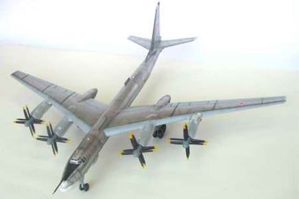 1/72 Trumpeter Tupolev Tu-95MS Bear-H - 01601