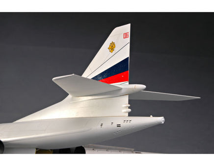 1/72 Trumpeter TU-160 “Blackjack” Bomber - 01620