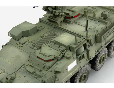 1/35 Trumpeter M1130 Stryker Command Vehicle - 397