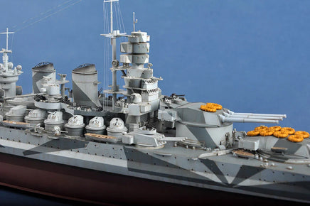 1/350 Trumpeter Italian Navy Battleship RN Vittorio Veneto 1940 - 05320 - MPM Hobbies