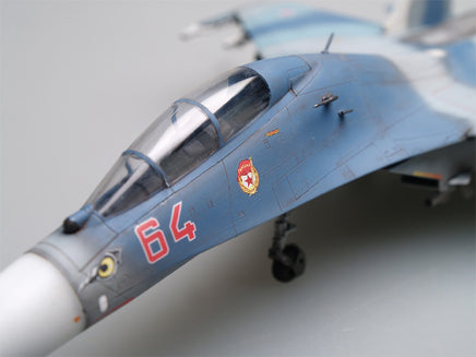 1/72 Trumpeter Russian Su-27UB Flanker C Fighter - 01645