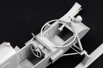 1/35 Trumpeter Soviet Aerosan RF-8 - 2322