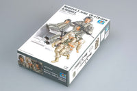 1/35 Trumpeter Modern U.S. Army CH-47D Crew & Infantry - 00415