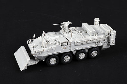 1/72 Trumpeter M1132 Stryker Engineer Squad Vehicle w/SOB - 07456