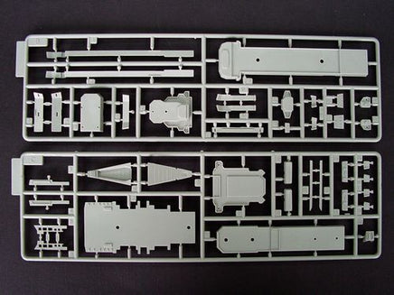 1/700 Trumpeter USSR Navy P.Velikiy Battle Cruiser - 05710