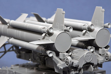 1/35 Trumpeter Soviet 2K11A Tel with 9M8M Missile "Krug-A" - 09523