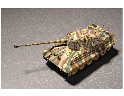 1/72 Trumpeter German Sd.Kfz. 182 King Tiger (Porsche Turret) - 07202