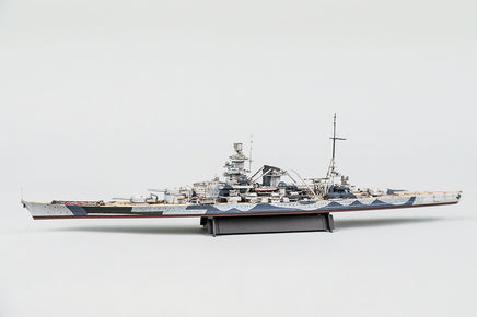 1/700 Trumpeter German Scharnhorst Battleship - 06737