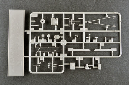 1/350 Trumpeter HMS Colombo - 05363