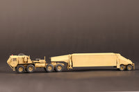 1/72 Trumpeter M983 Tractor with AN/TPY-2 X Band Radar - 07177
