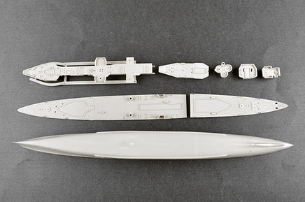 1/350 Trumpeter HMS Colombo - 05363