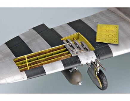 1/32 Trumpeter P-47D "Razorback" Fighter - 02262