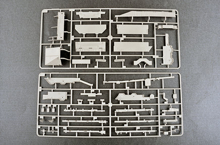 1/350 Trumpeter USS Intrepid CV-11 - 05618