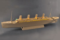 1/200 Trumpeter Titanic (with Leds) - 03719