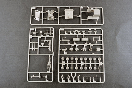 1/72 Trumpeter Terminal High Altitude Area Defence (THAAD) - 07176