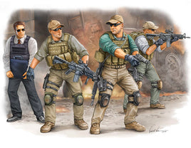 1/35 Trumpeter PMC In Iraq 2005-VIP Security Guards - 00420