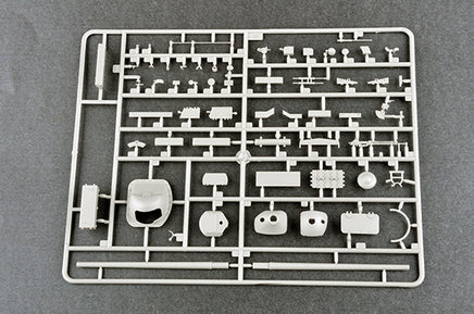 1/35 Trumpeter Soviet SU-102 Tank Destroyer - 09570