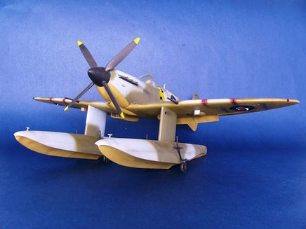 1/24 Trumpeter Supermarine Spitfire MK.Vb Float Plane - 02404