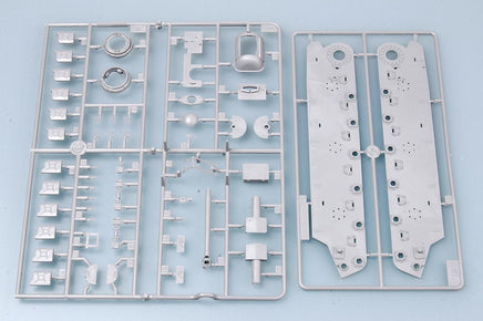 1/35 Trumpeter German Pz.Kpfm KV-1 756(R) Tank - 366