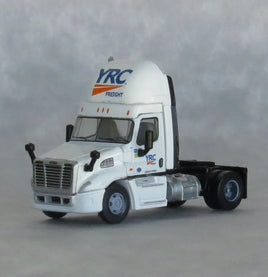 N Scale Trainworx YRC Freightliner Cascadia Road #11523 - 42590-05