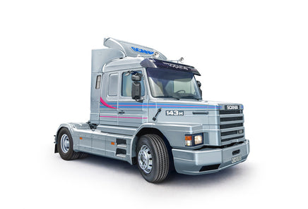 1/24 Italeri Scania T 143M 500 Topline 736