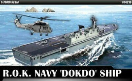 1/700 Academia RMS TITANIC + SET LED 14220