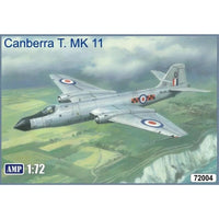 1/72 AMP E.E. Canberra T.Mk 11