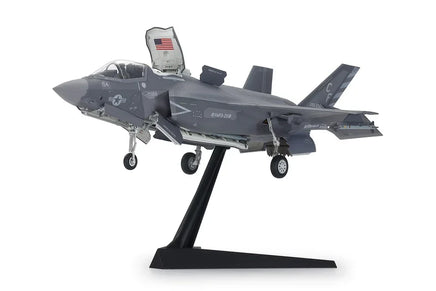 1/72 Tamiya Lockheed Martin F-35B 60793 - MPM Hobbies