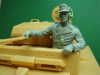 1/16 Classy Hobby WWII German Wehrmacht Panzer Crew Driver
