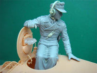 1/16 Classy Hobby WWII German Wehrmacht Panzer Crew Commander